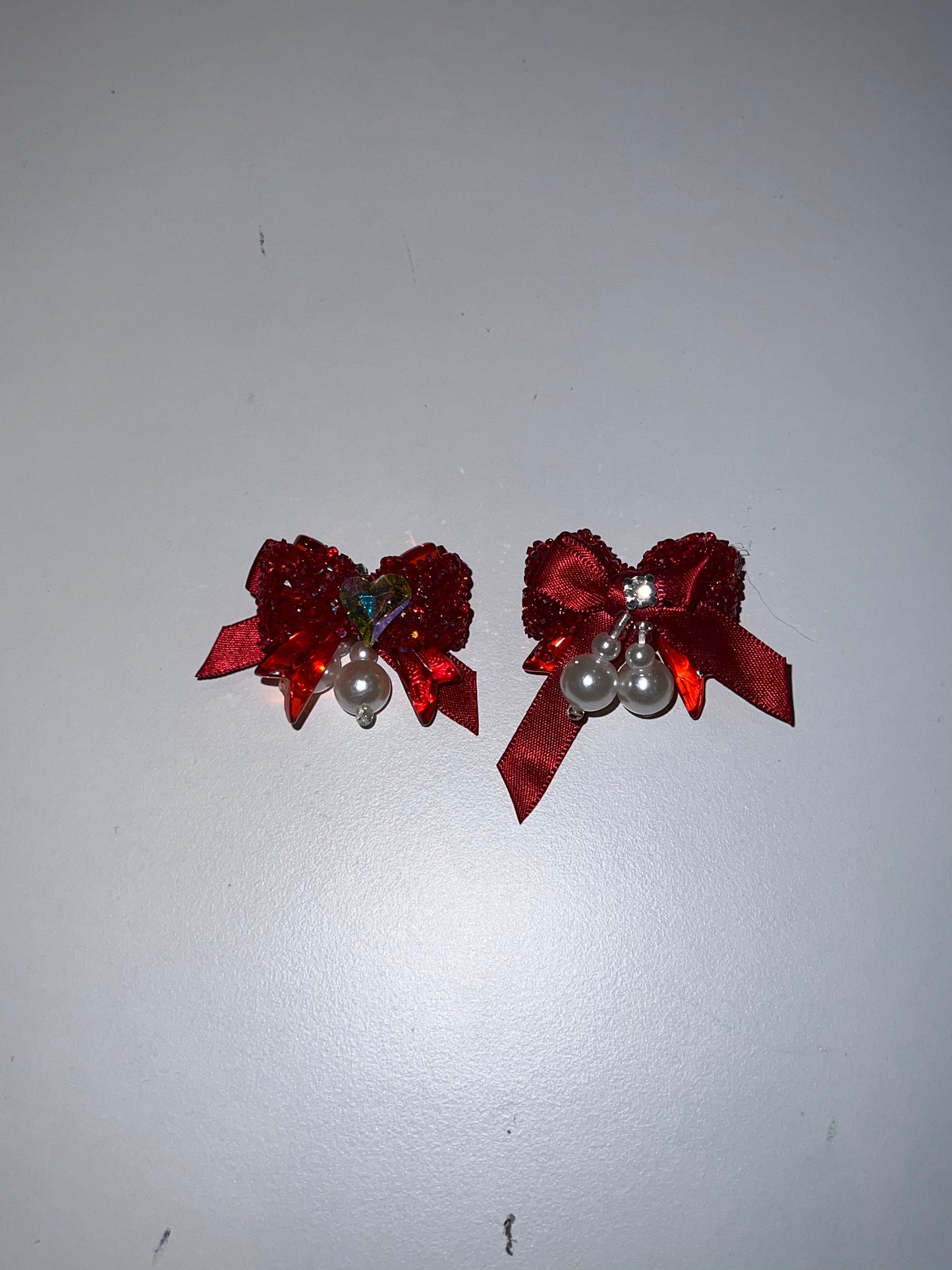 2 pc red bow