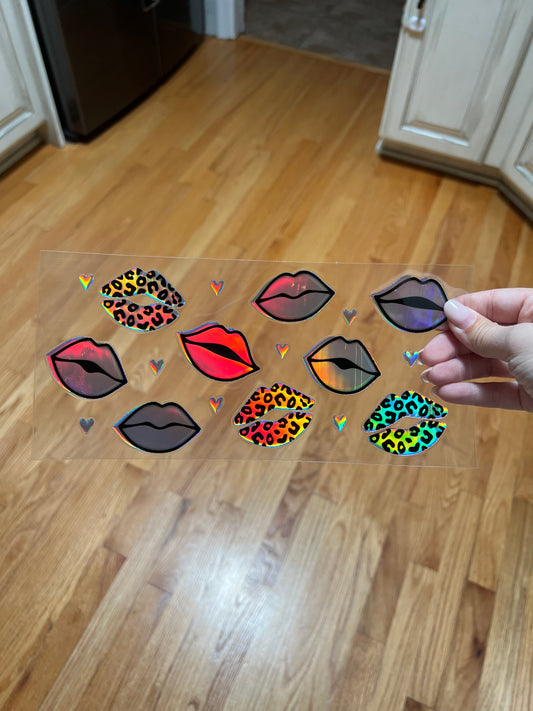 Holographic lips 778