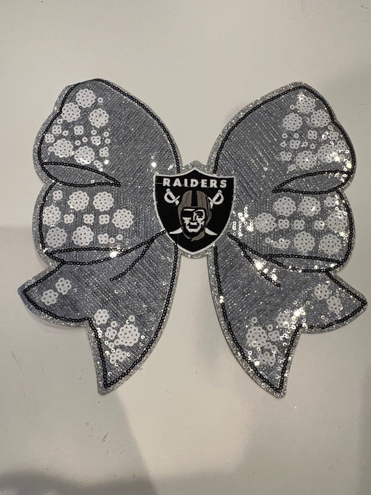 Raiders bow