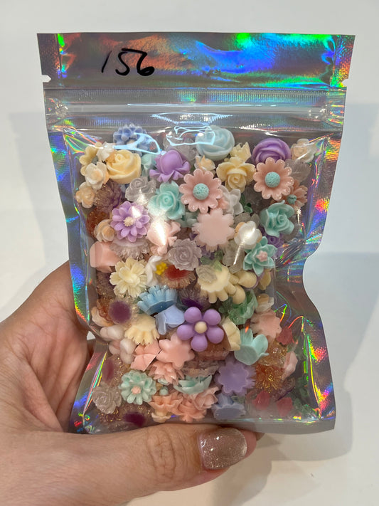 156 mini flat resin charms