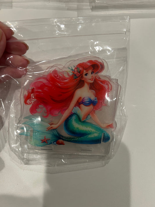 Mermaid pen holder