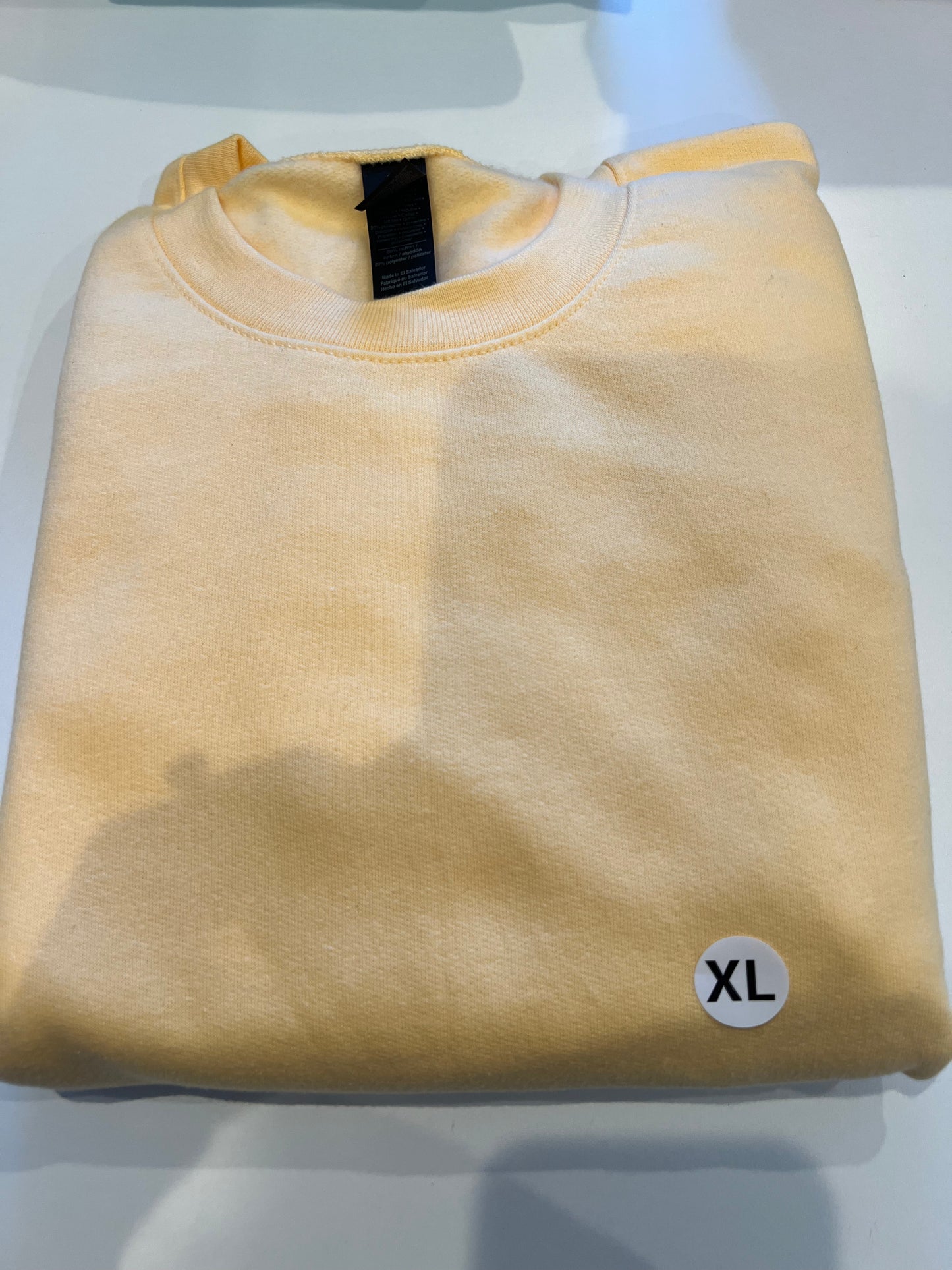 Xl butter yellow crew